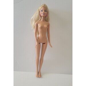 Barbie Bath Play Fun Beach Doll Pink Earrings Swim Doll 2010 Indonesia 1999